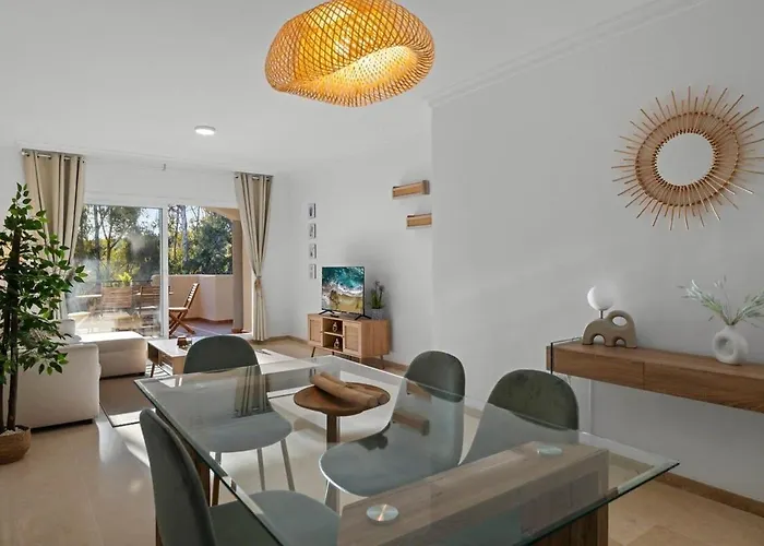 Luminoso Apartamento En Elviria