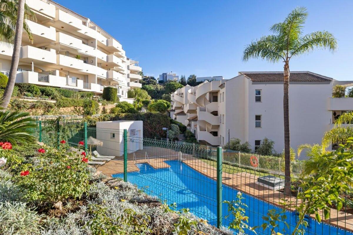 Luminoso En Elviria *